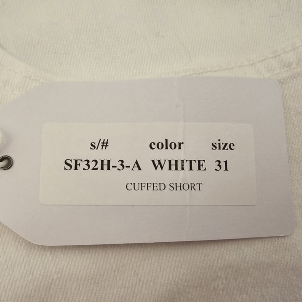 LAST CALL !!! NWT Just Black Cuffed Shorts size 31